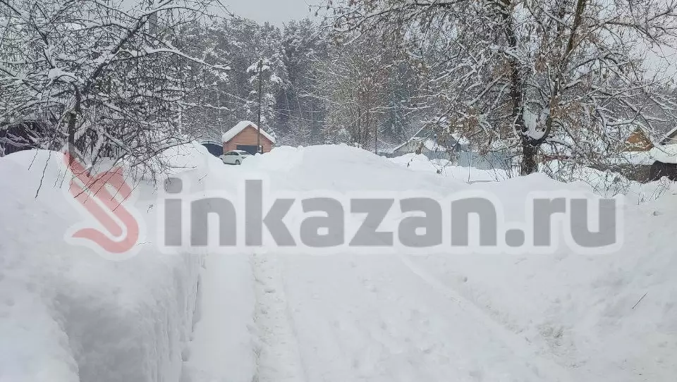 Татарстанцы не смогли выбраться из деревни из-за неочищенного снега