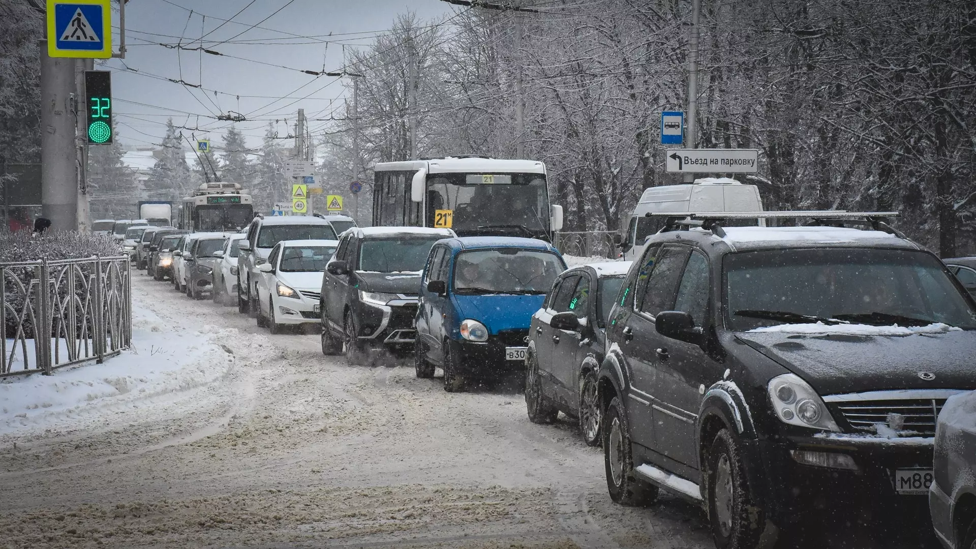 Пробки на дорогах Казани не исчезнут