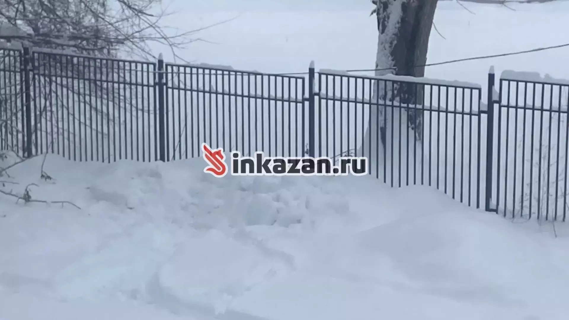 Не внутри, а снаружи: чиновники прокомментировали «безопасность» в школах Казани