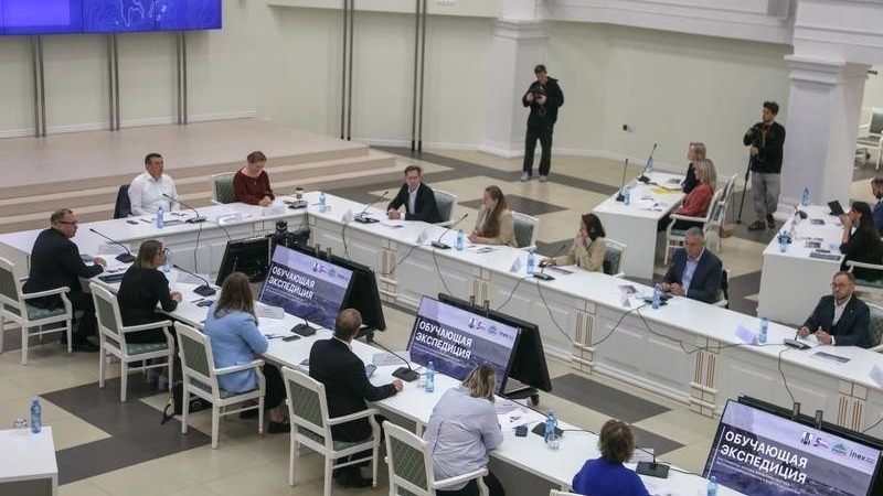 Губернатор Валерий Лимаренко обсудил с лидерами России будущее Сахалина